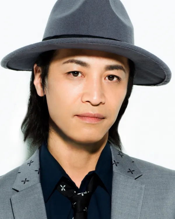 鳥海浩輔